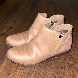 MIA Kids Tan Ankle Boots